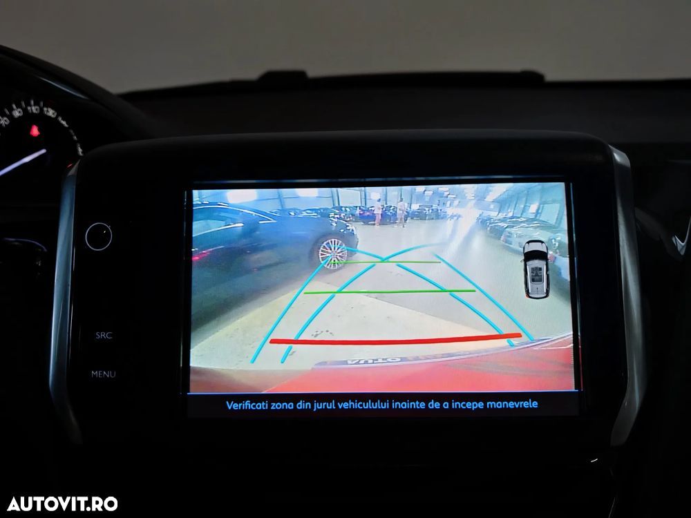 Peugeot 2008 PureTech 110 GPF Stop&Start EAT6 Allure - 13