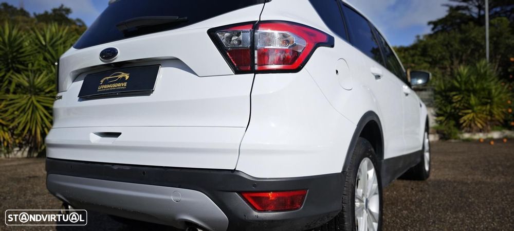 Ford Kuga 1.5 TDCi EcoBlue Titanium - 9