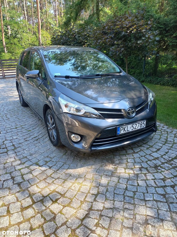 Toyota Verso 1.6 D-4D Premium 7os - 1