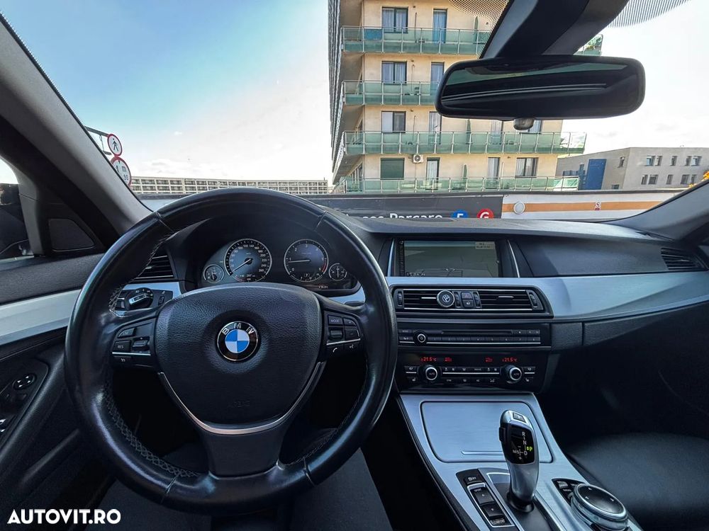 BMW Seria 5 520d Touring Aut. - 7