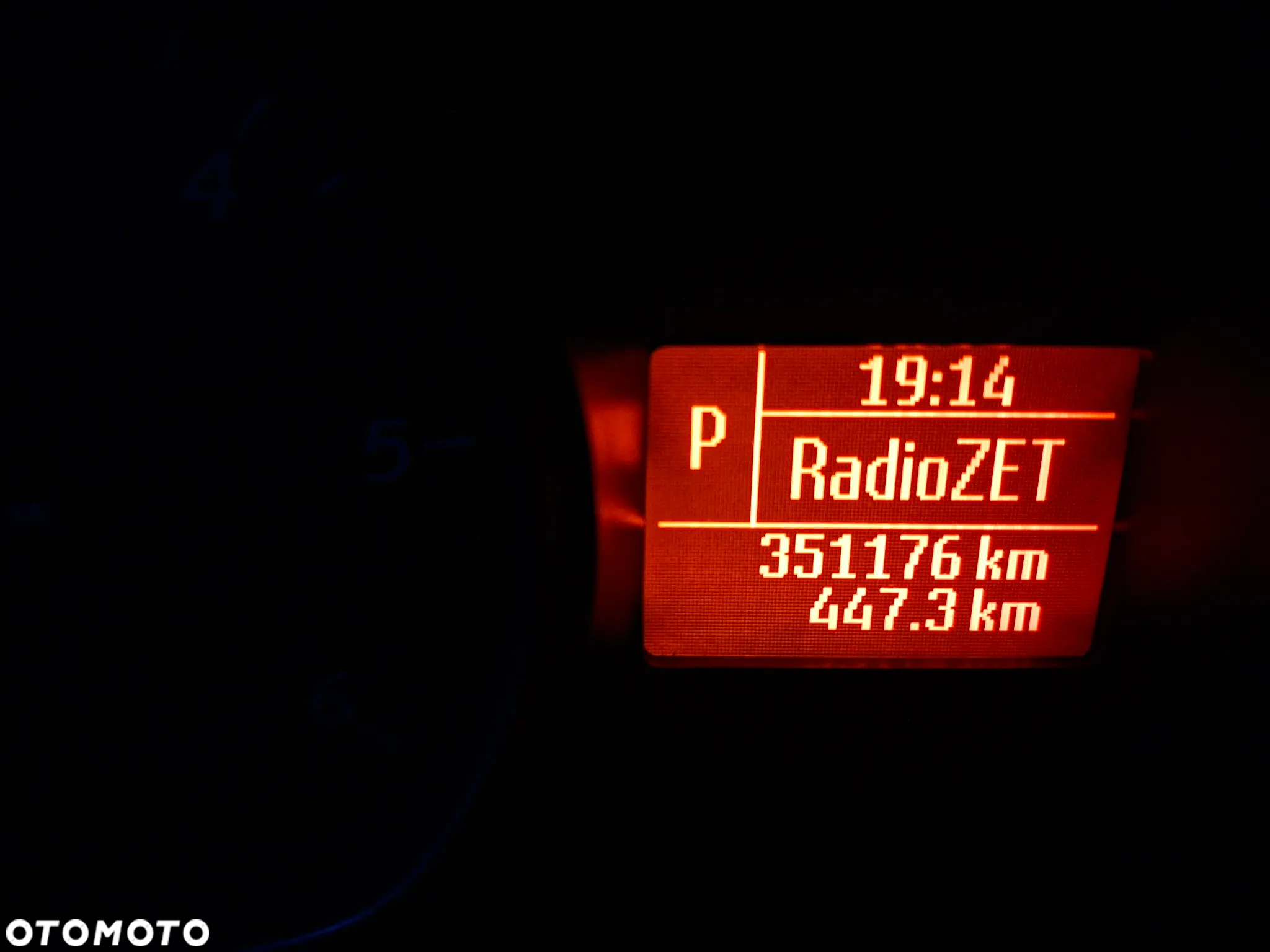 Ford S-Max - 13