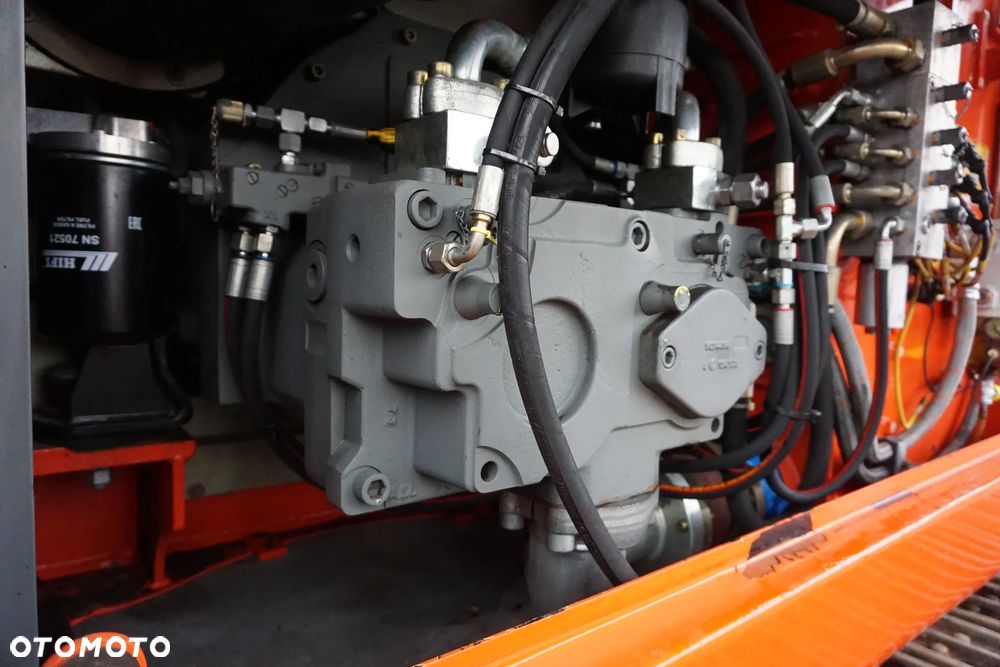 Liebherr 924 LC - 17