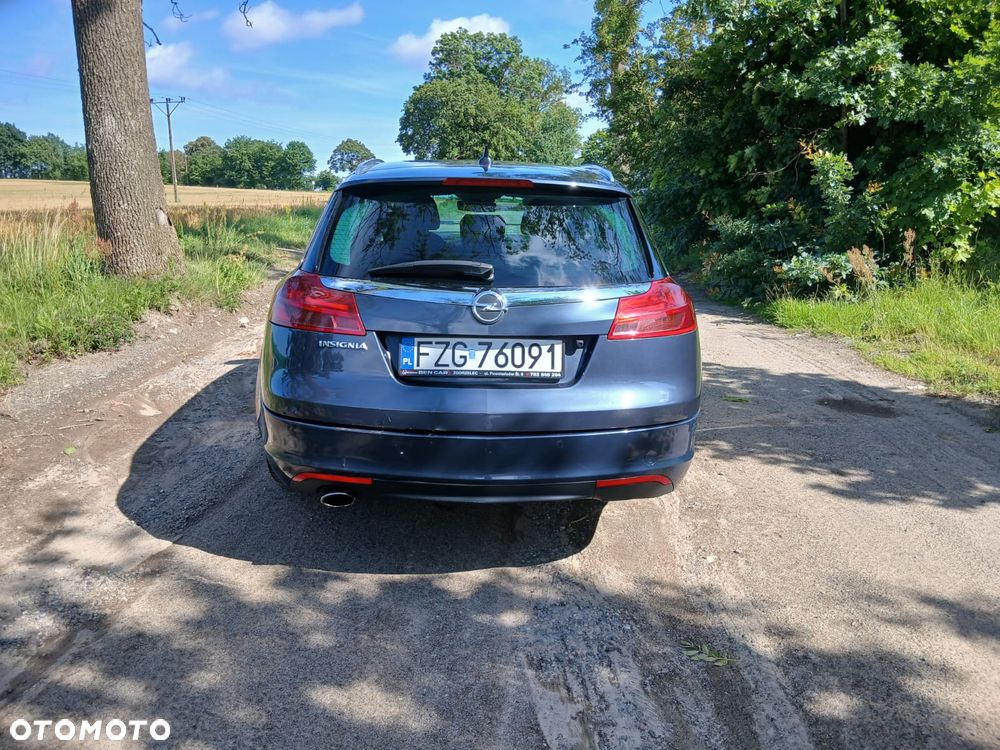 Opel Insignia 2.0 CDTI Cosmo - 11