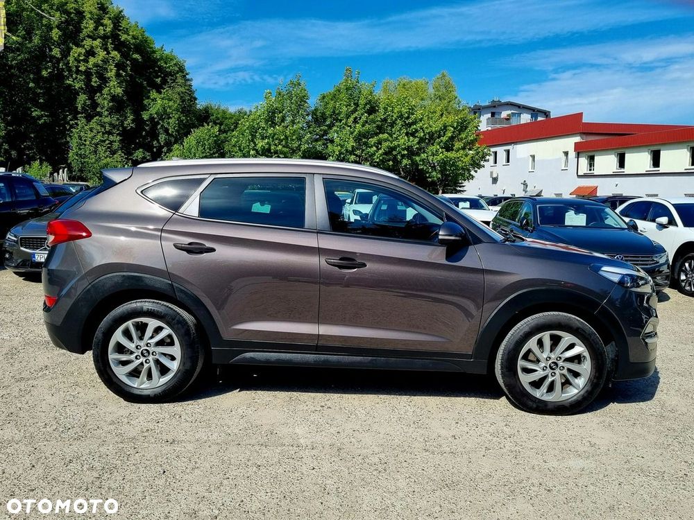 Hyundai Tucson blue 1.7 CRDi 2WD DCT Premium - 4