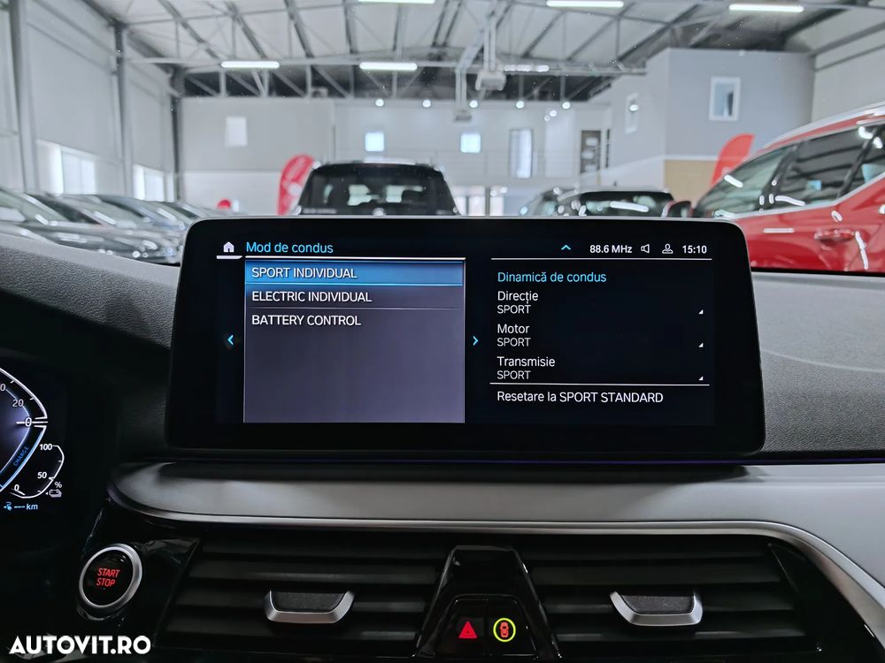 BMW Seria 5 530e Aut. - 19