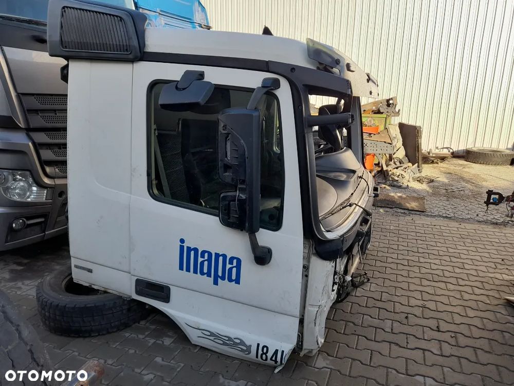 Kabina Mercedes Actros MP2 MP3 dzienna - 3