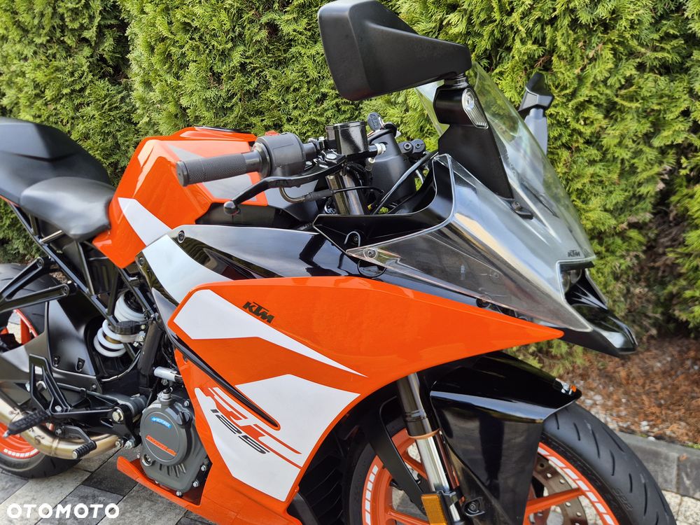 KTM RC 125 - 13