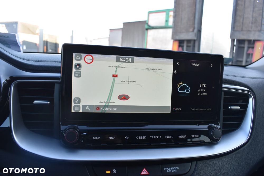 Kia Ceed 1.6 GDI PHEV L DCT - 31