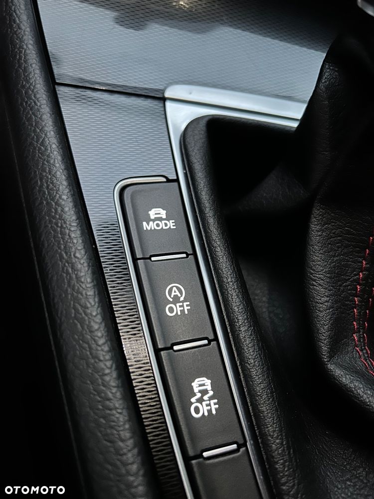 Volkswagen Golf VII 2.0 TSI BMT GTI - 14