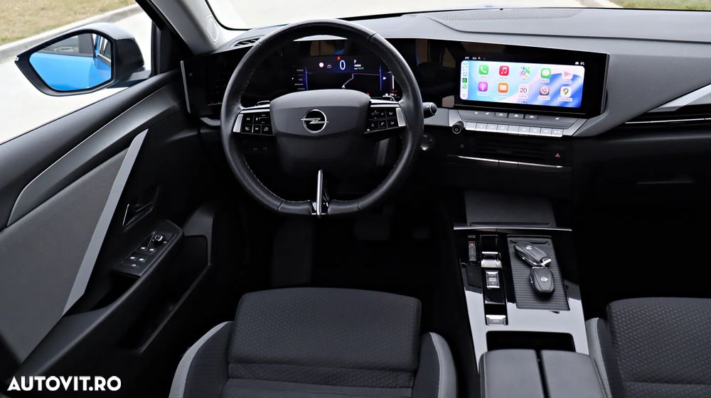 Opel Astra 1.6L Turbo PHEV AT8 Business Edition - 18