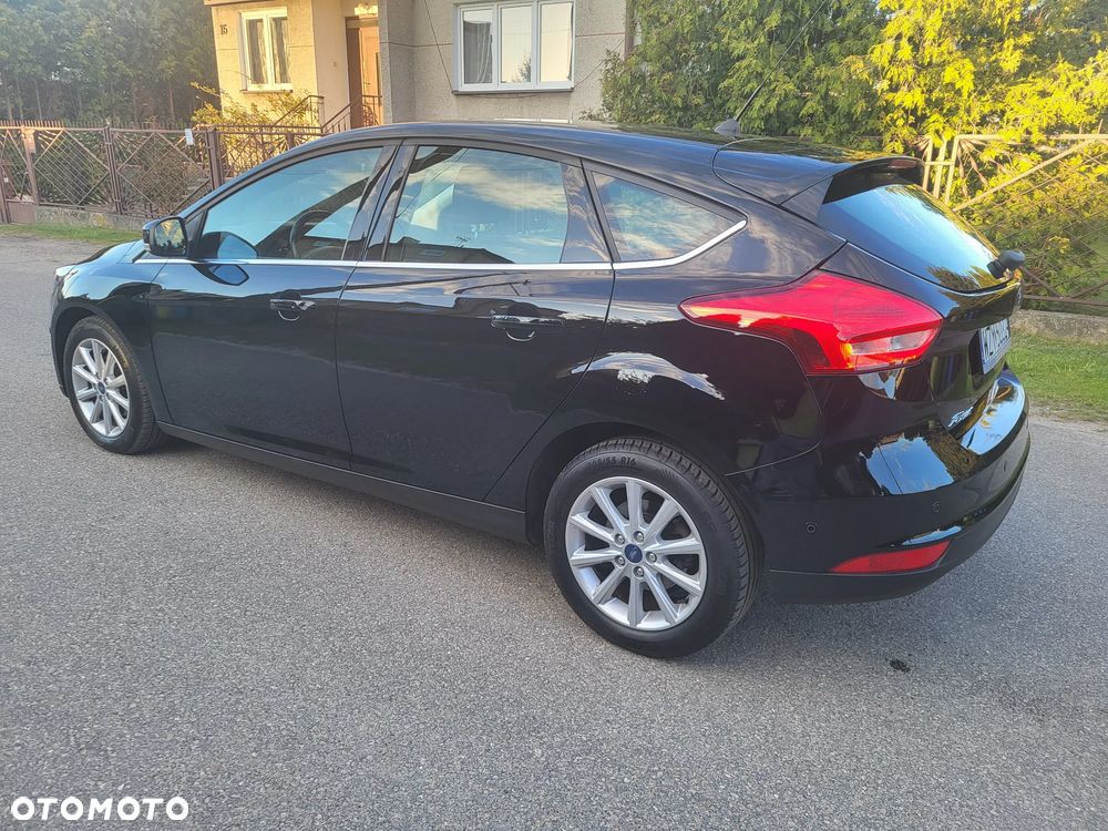 Ford Focus 1.0 EcoBoost Titanium - 3