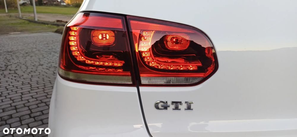 Volkswagen Golf 2.0 GTI - 24