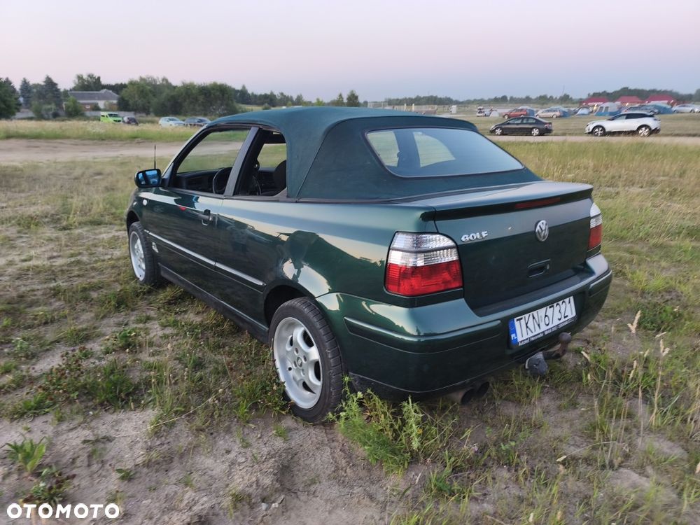 Volkswagen Golf Cabrio - 2
