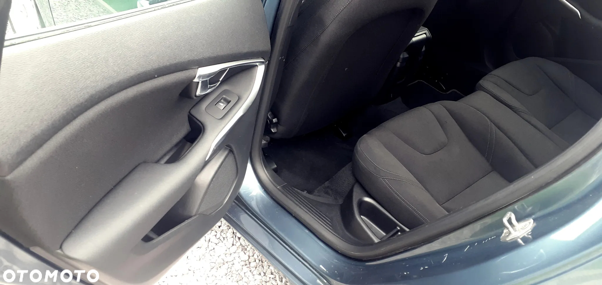 Volvo V40 D2 Momentum - 19