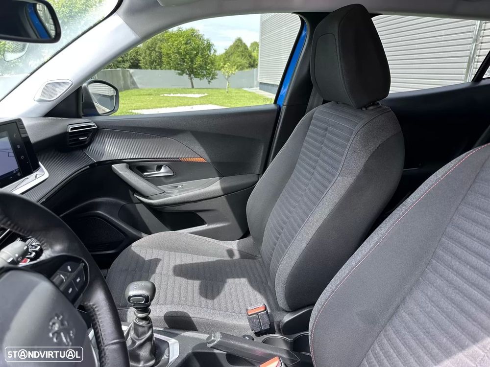 Peugeot 2008 1.2 PureTech Allure Pack - 38