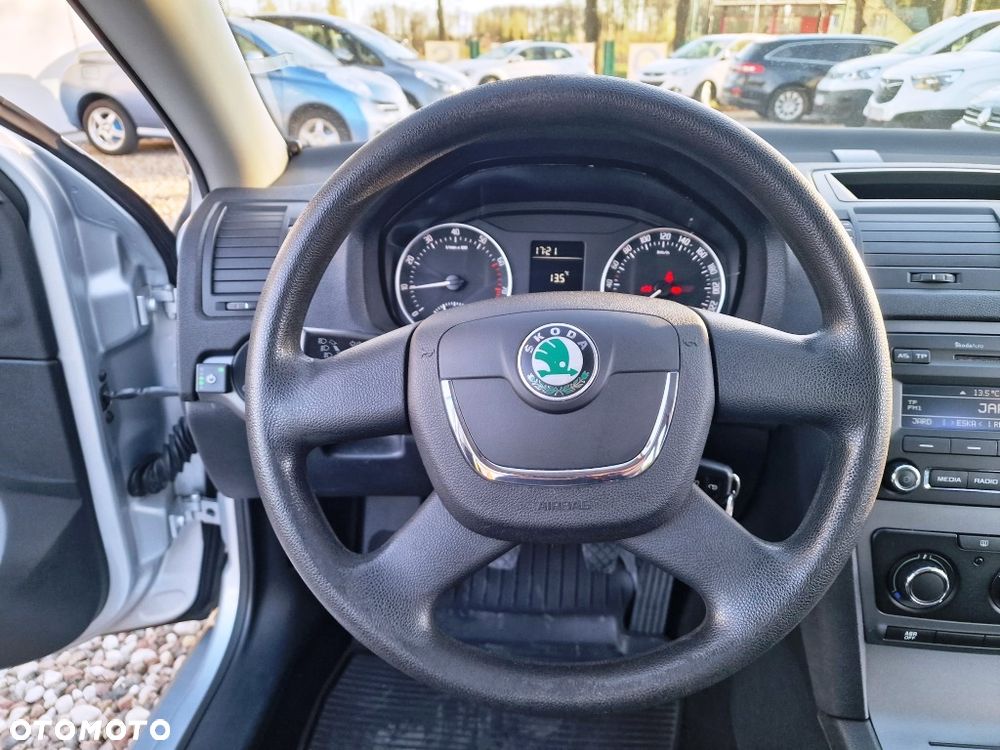 Skoda Octavia - 12