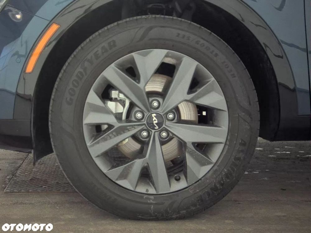 Kia Sportage - 16