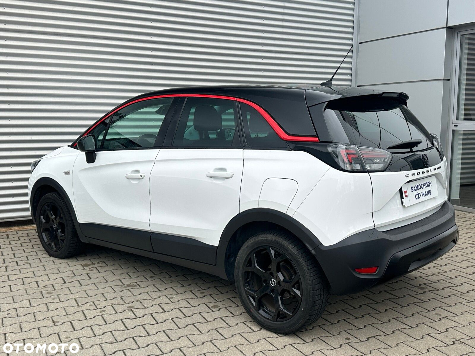 Opel Crossland - 10