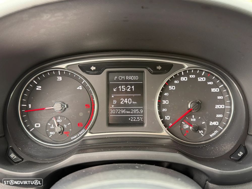 Audi A1 Sportback 1.6 TDI S-line - 33