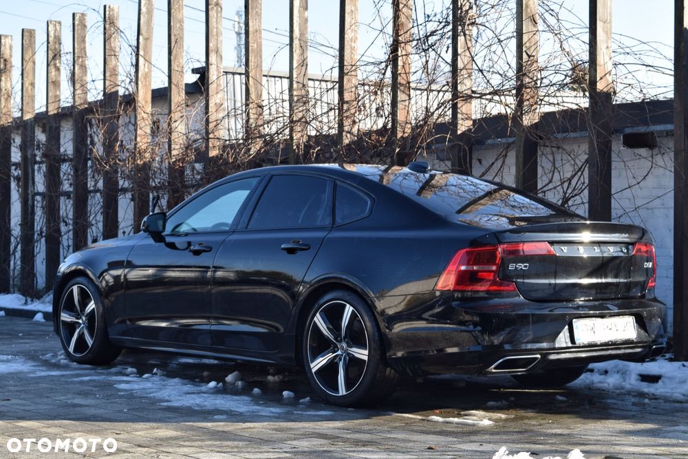 Volvo S90 D5 AWD R-Design - 2