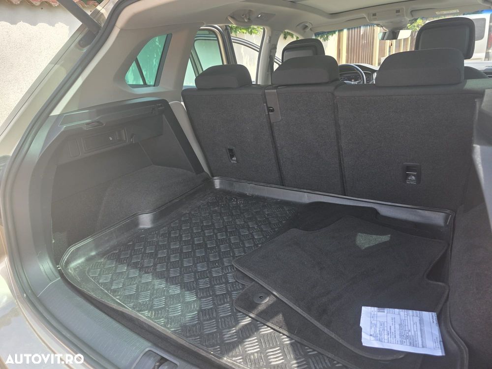 Volkswagen Tiguan - 15