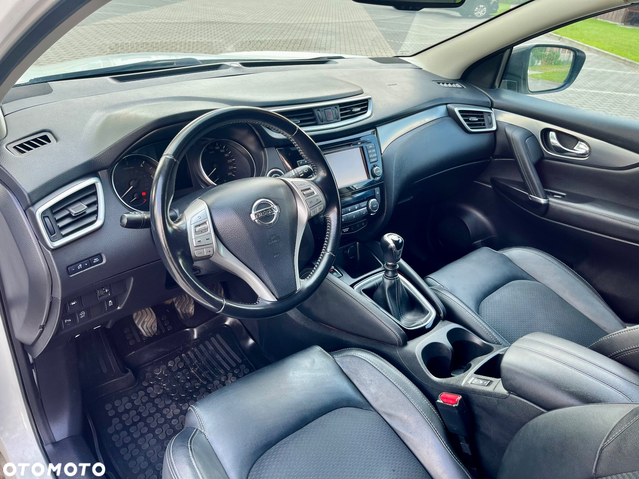 Nissan Qashqai - 17
