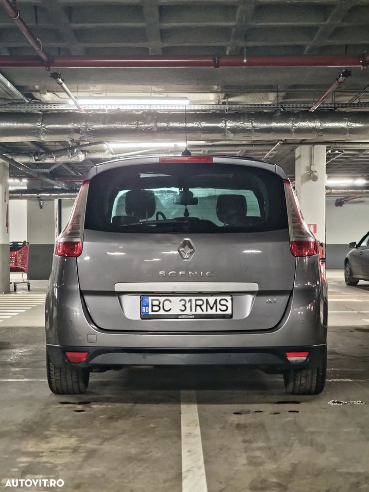 Renault Grand Scenic dCi 160 FAP Dynamique - 2