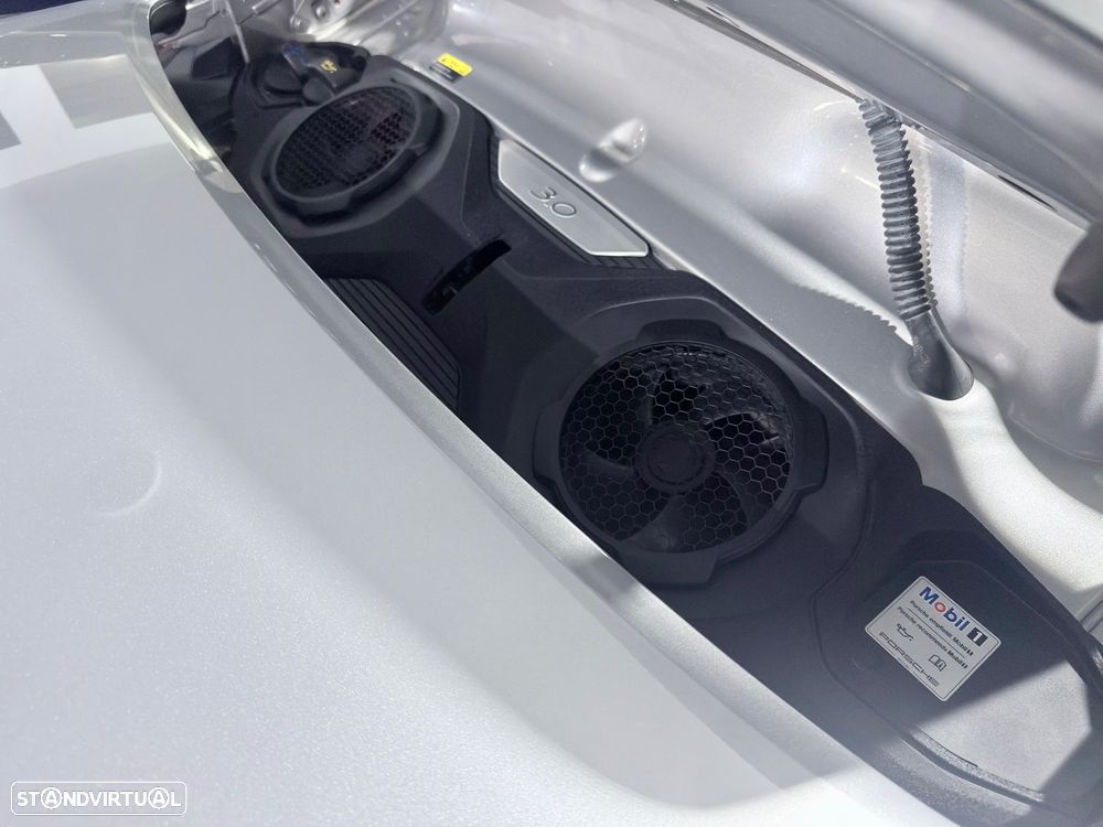 Porsche 911 (992) Carrera PDK - 33