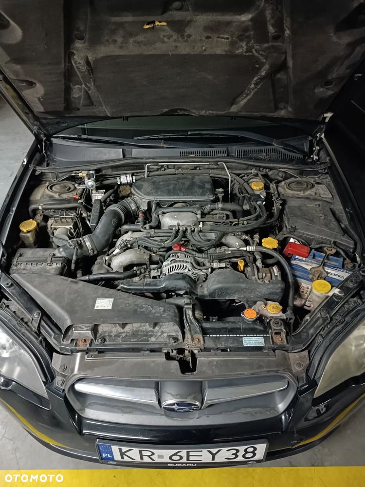 Subaru Legacy - 14