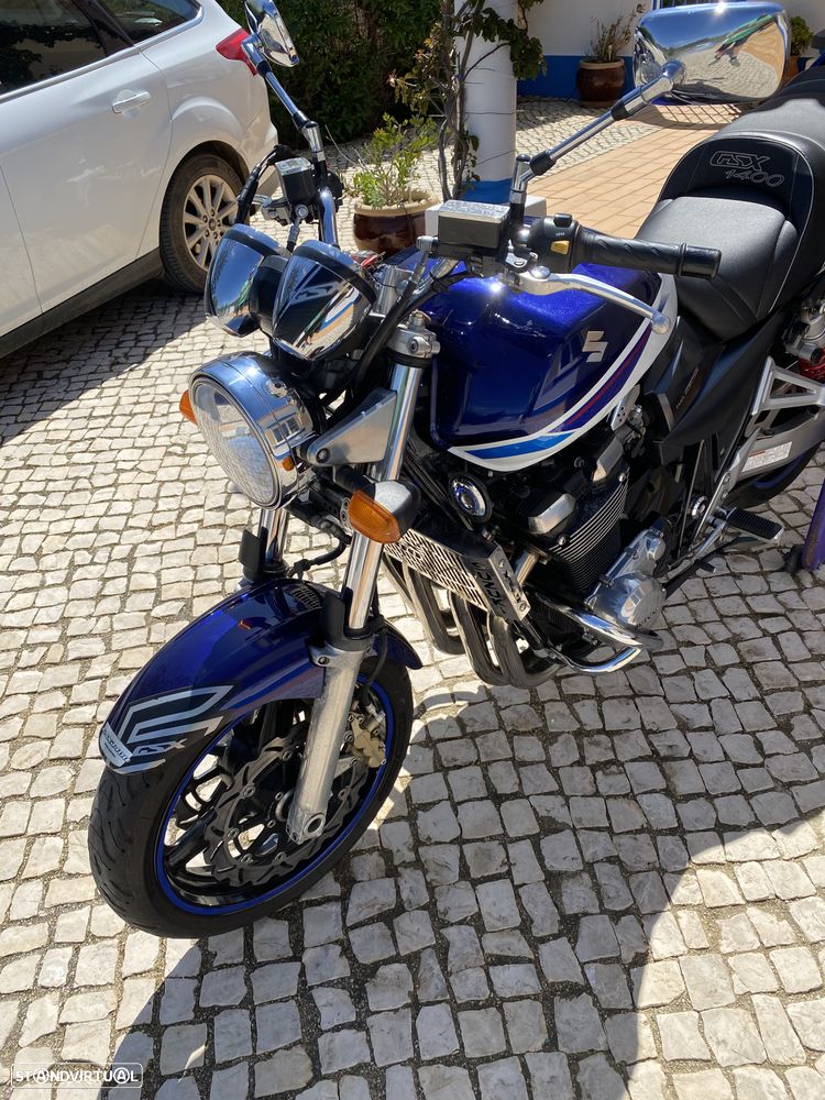 Suzuki GSX 1400 K7 FE - 3