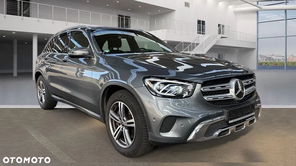 Mercedes-Benz GLC 200 - 1
