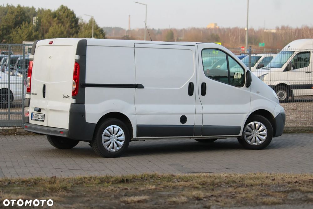 Renault Trafic - 9
