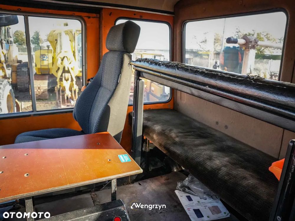 MAN MAN 14.170F Podnośnik koszowy - pojazd dwudrogowy do obsługi sieci trakcyjnej - 38