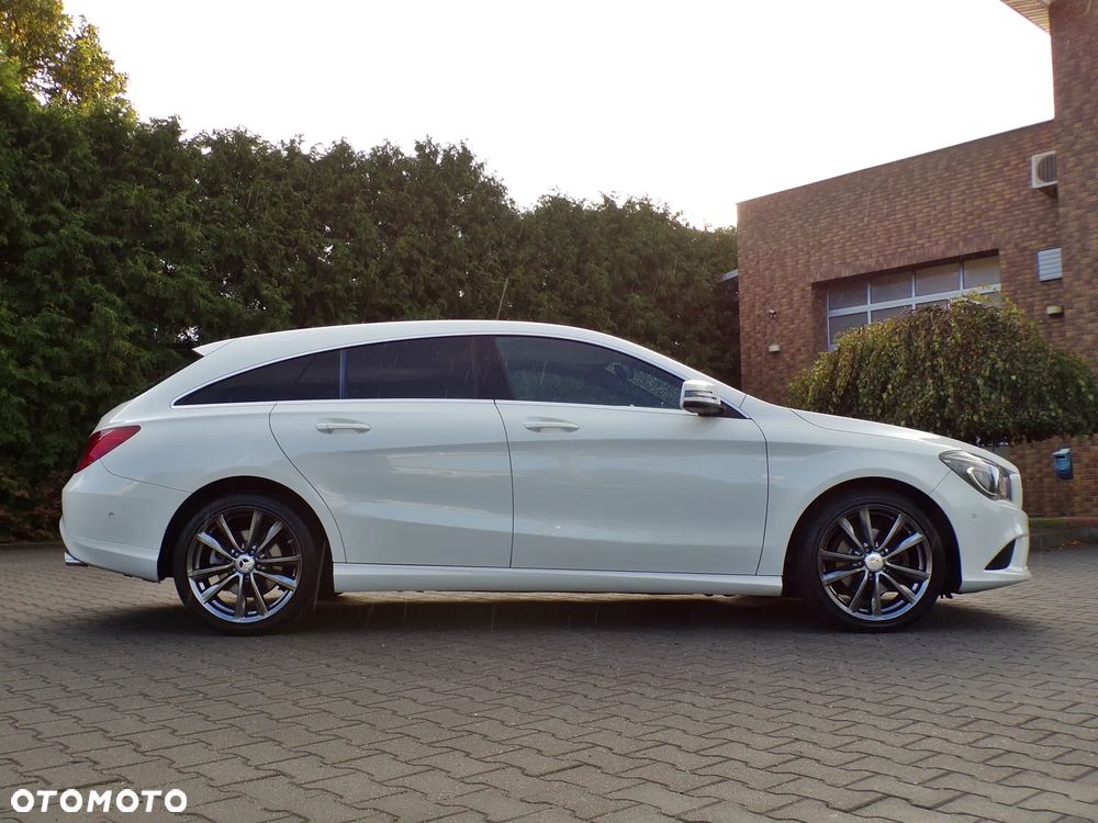 Mercedes-Benz CLA 180 UrbanStyle Edition - 7