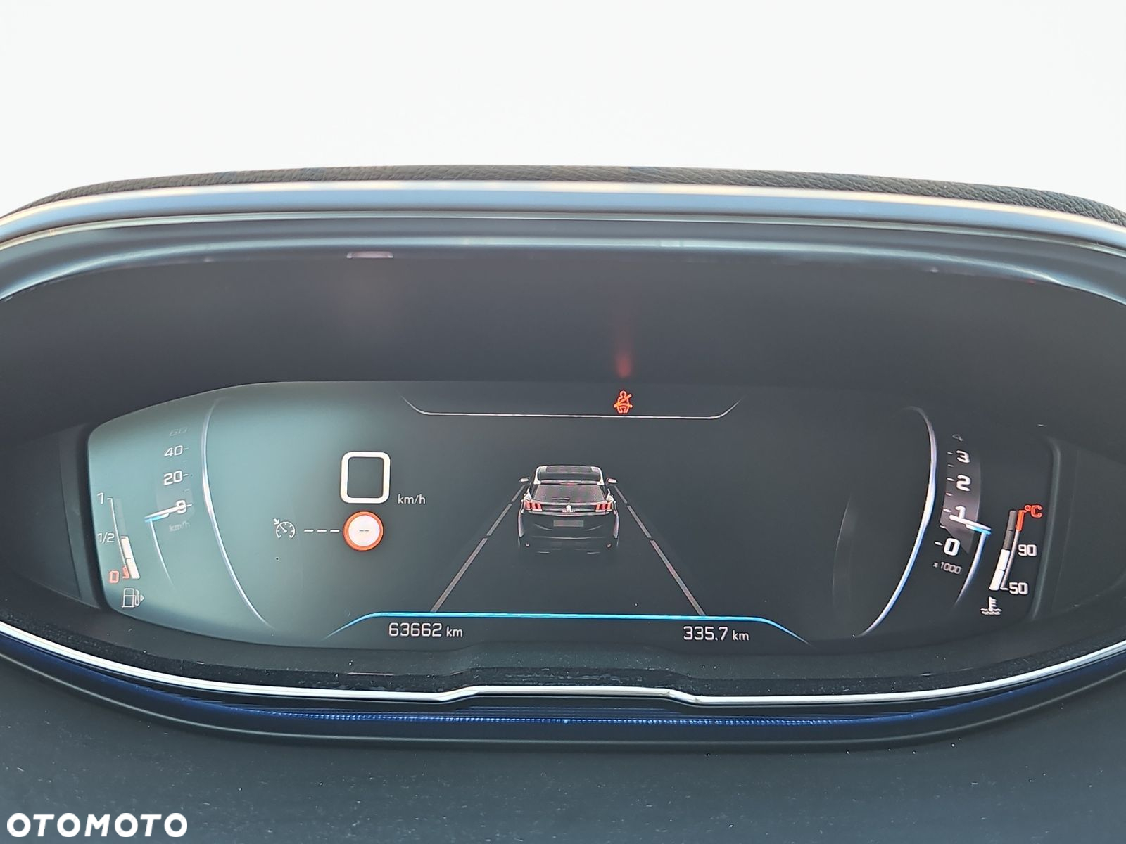 Peugeot 3008 1.2 PureTech Allure S&S - 9