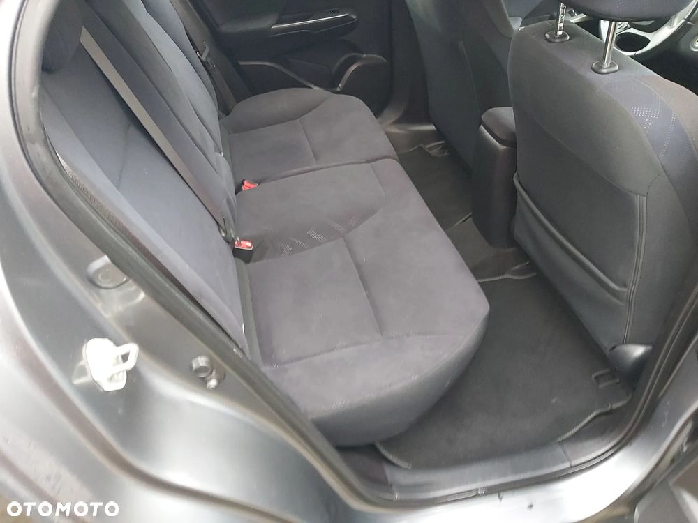 Honda Civic 1.8 i-VTEC Sport Black Edition - 11