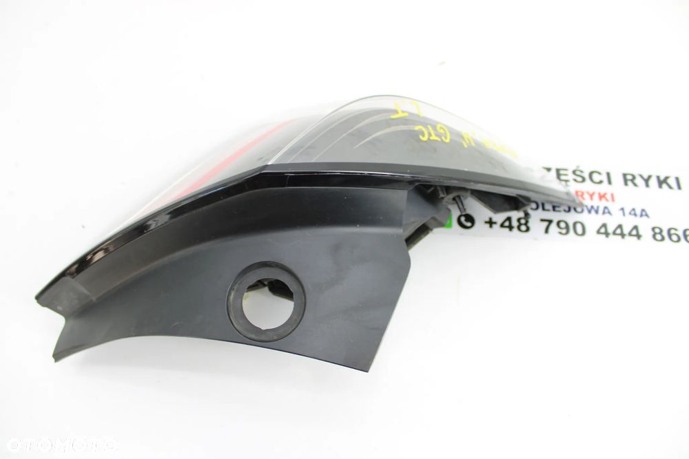 Opel Astra H GTC Lampa Tył Hella - 12