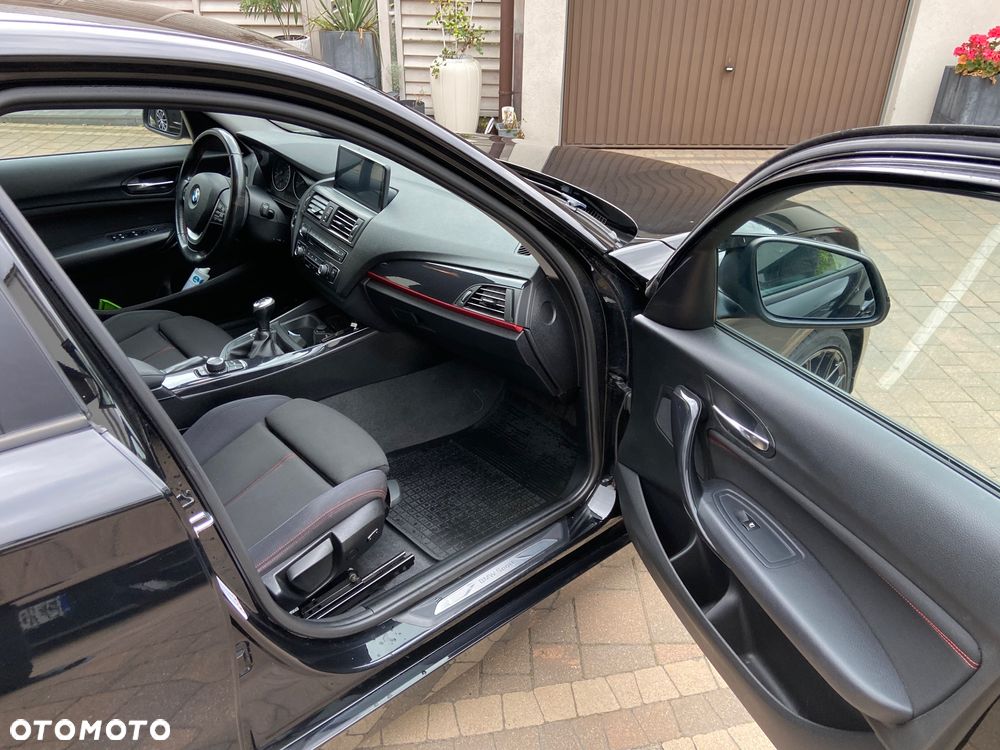 BMW Seria 1 116i Sport Line - 23