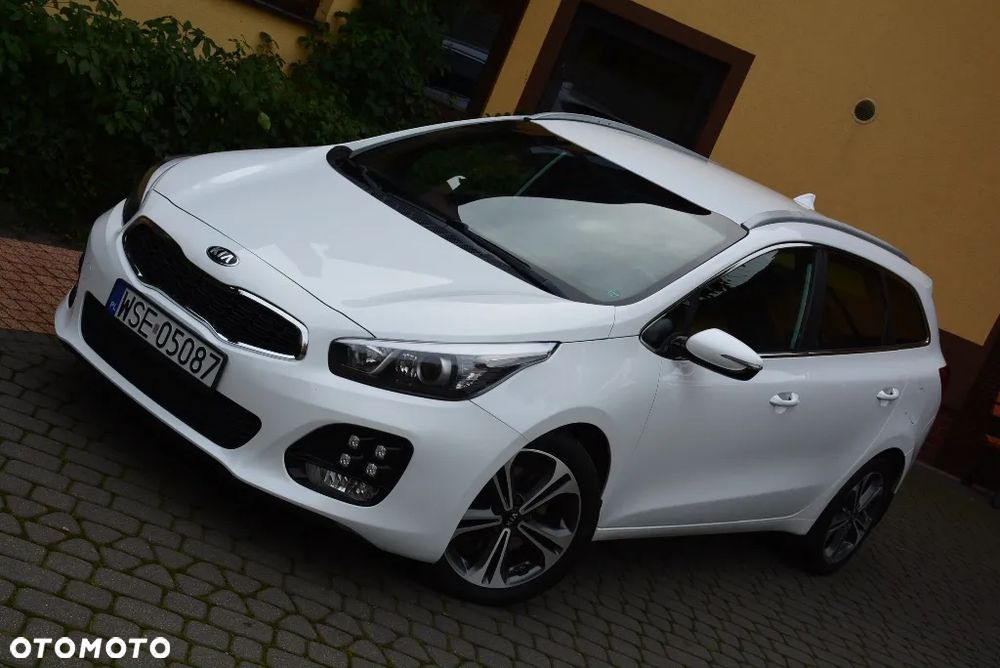 Kia Ceed 1.6 CRDi GT Line - 4