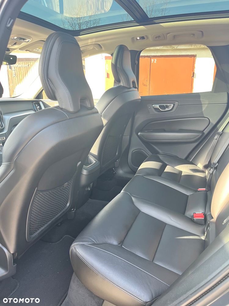 Volvo XC 60 - 24