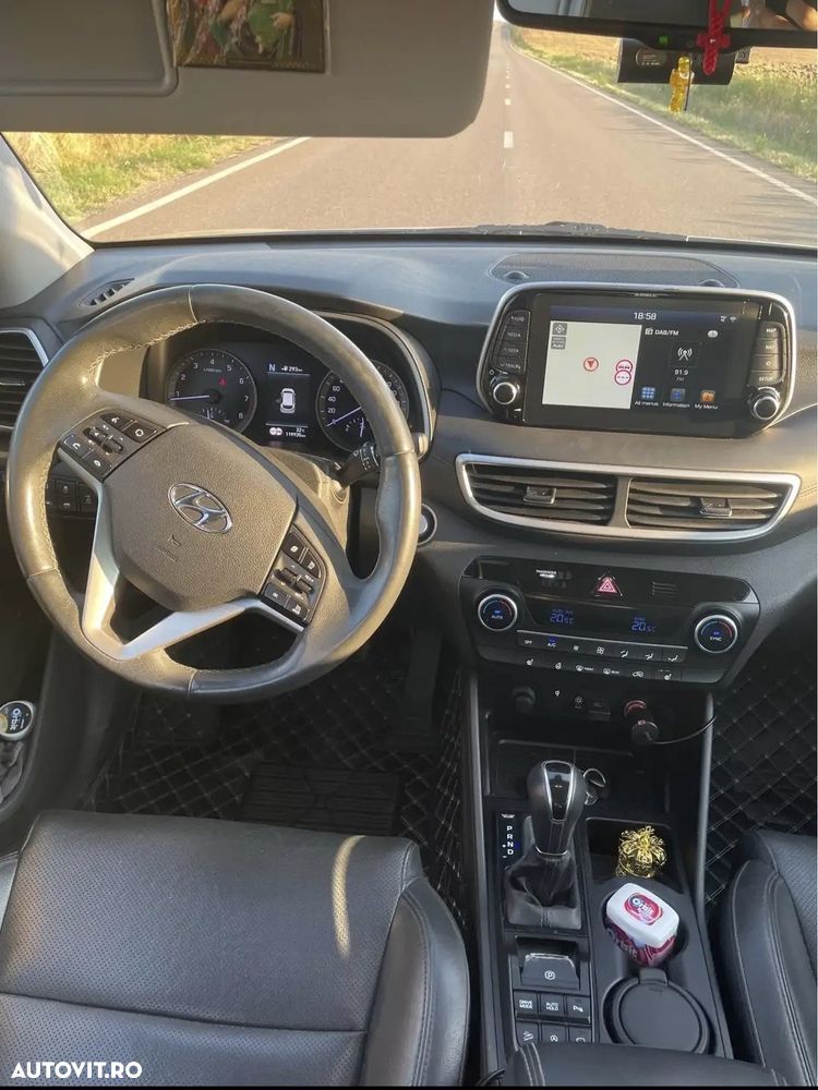 Hyundai Tucson 1.6 T-GDi 4WD 7DCT Luxury - 5