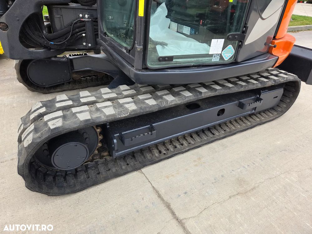 Hitachi ZX85, 2021, 4.088h, CUPLA RAPIDA+3 CUPE NOI, Senile CAUCIUC 90% ok, Inst hidr de picon pe bratele de excavare, A doua inst hidr pe bratele de excavare, Ad sapare 5m, ridica 4,5t, camera spate, 8.650kg, leasing 4 ani-6.500lei/luna, PROMOTIE 56.900 EUR - 14