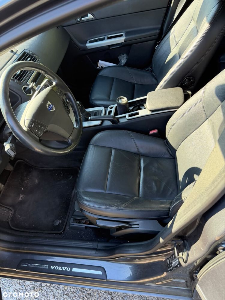 Volvo V50 - 8