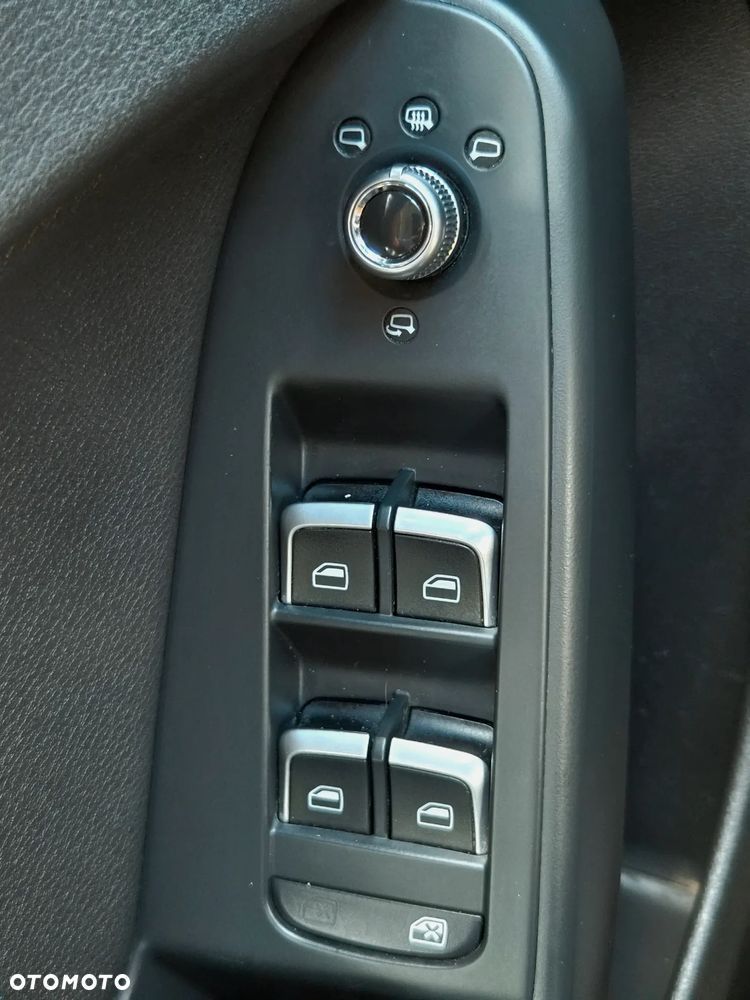 Audi A4 Avant - 30