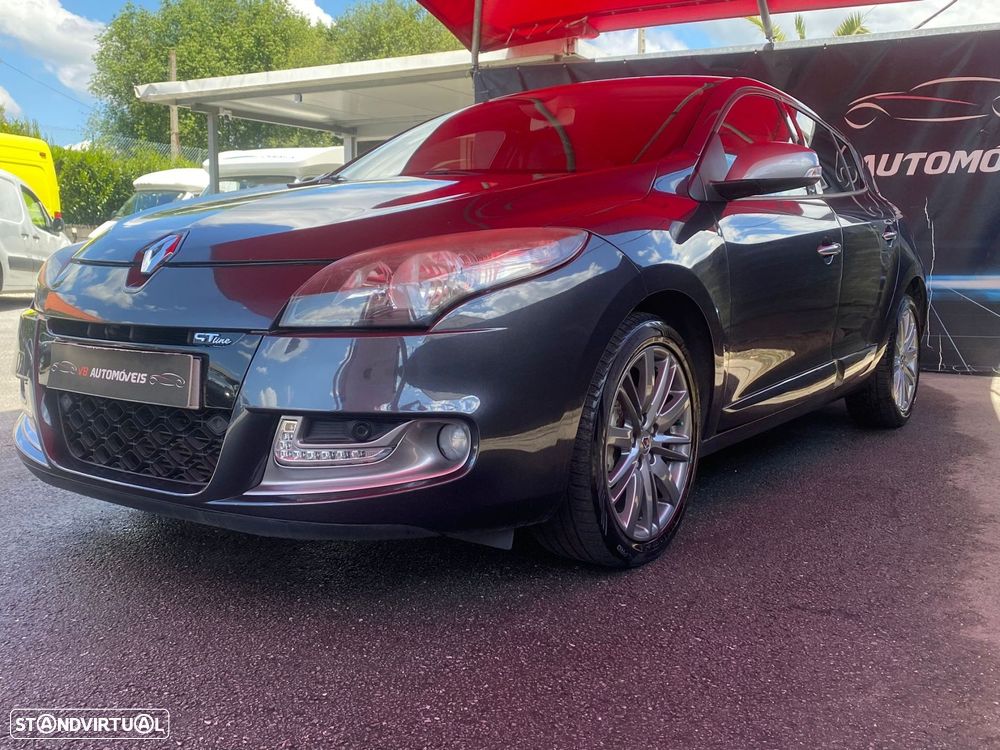 Renault Mégane 1.5 dCi Dynamique - 4