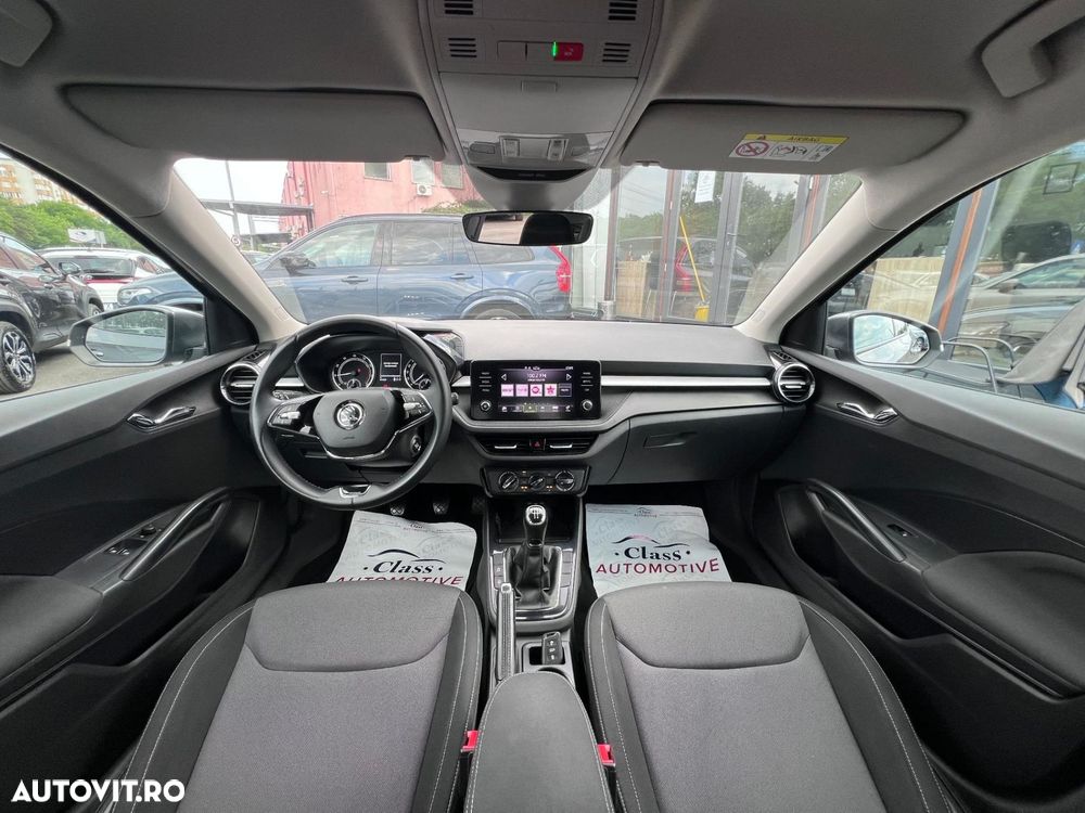 Skoda Fabia 1.0 MPI 80 CP Essence - 8