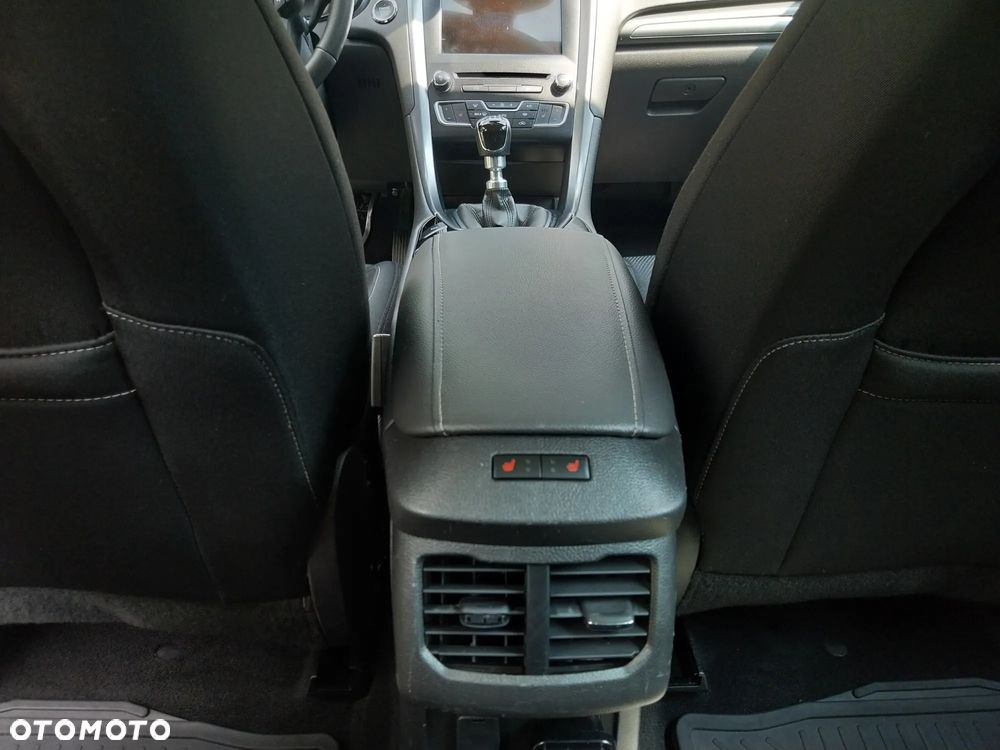 Ford Mondeo 2.0 TDCi Titanium - 9
