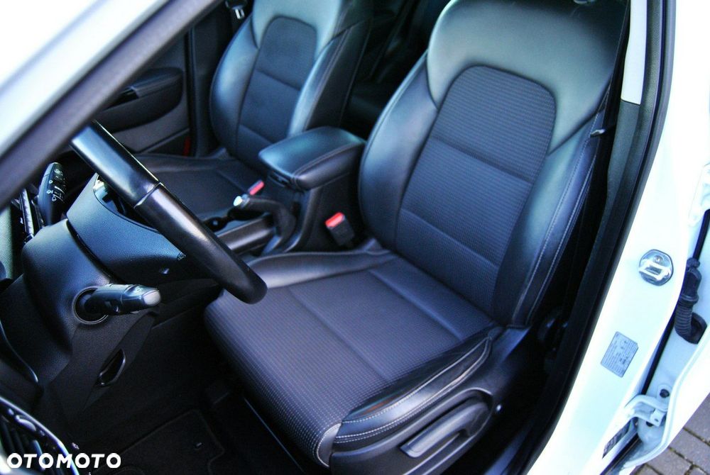 Kia Sportage 1.6 CRDI AWD VISION - 10