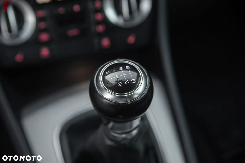 Audi Q3 2.0 TDI Quattro - 23