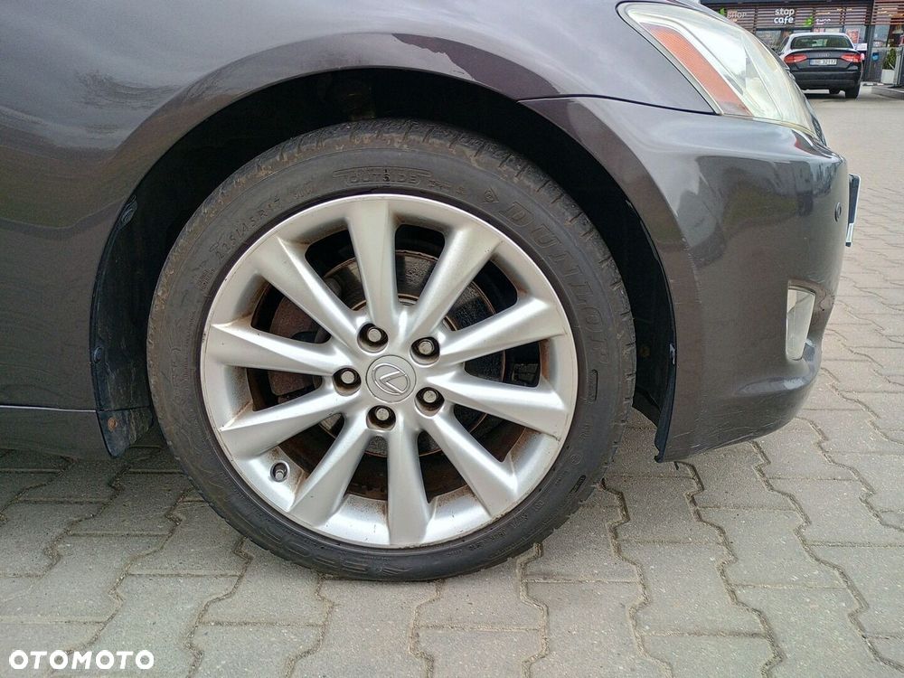 Lexus IS 250 Classic - 9